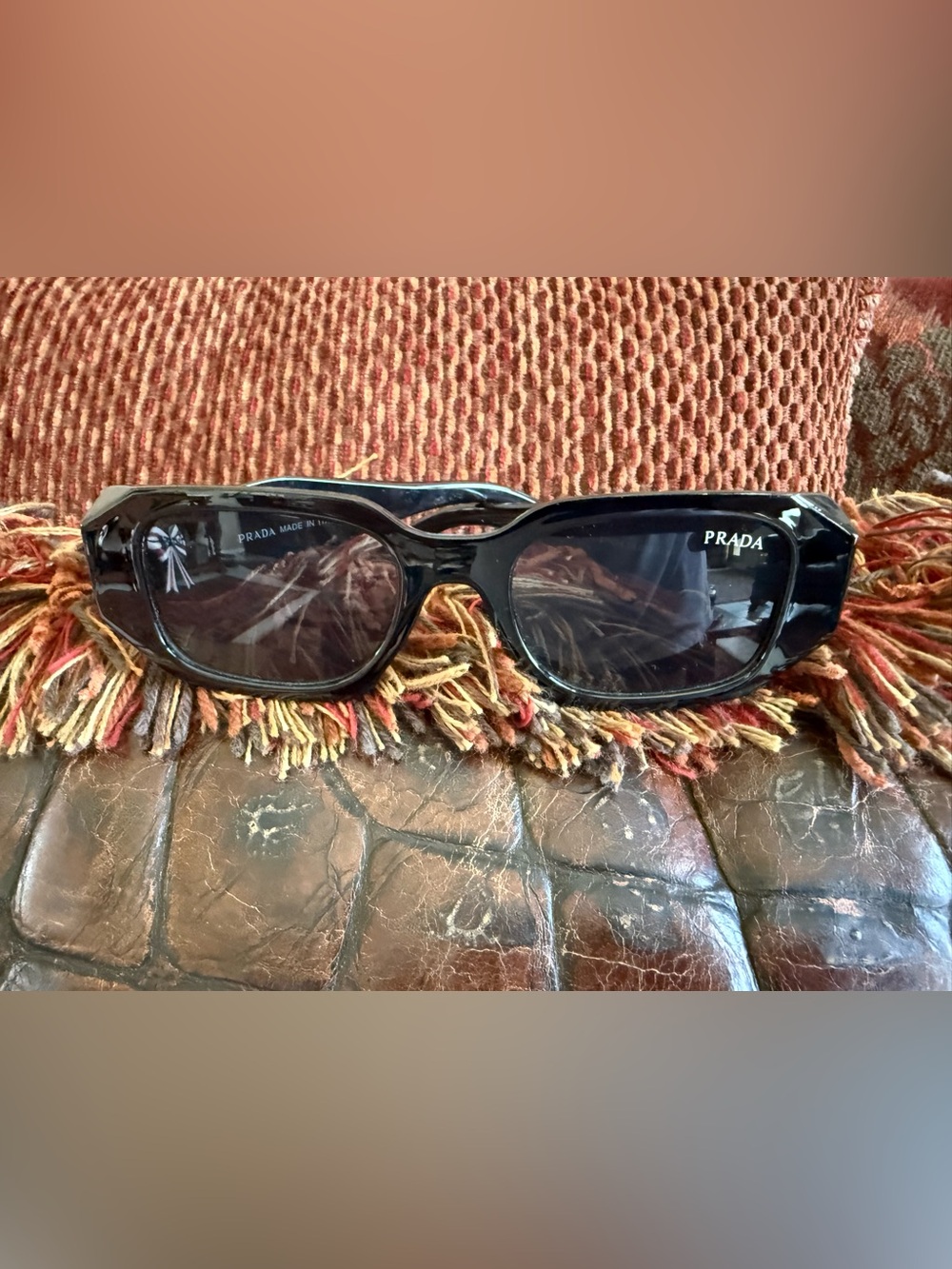 EUC Prada Black Oversized Symbole Rectangular Chunky PR 17WS Sunglasses